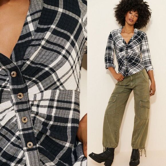 Pilcro Plaid Ruched Button-Down Blouse | Large | Anthropologie - Picture 2 of 13